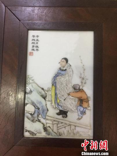 民国瓷画家精品十二花神台屏亮相百年古园林