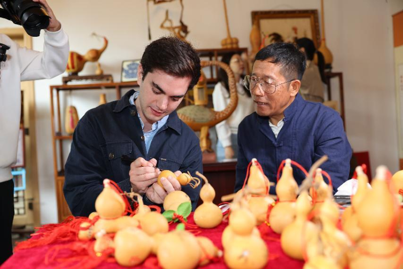 International City Explorers Experience Intangible Cultural Heritage Items and Traditional Chinese Culture_fororder_2