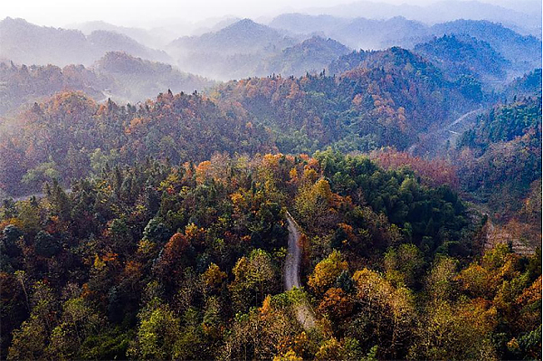 成都龙门山风景区图片