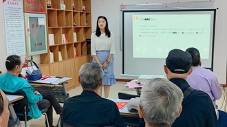 沈阳市童晖小学开展“幸福教育”进社区活动