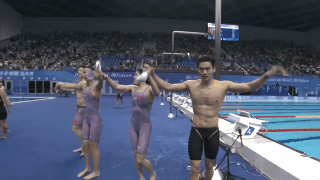 杭州第19届亚运会游泳赛场精彩对决 中国队再揽四金