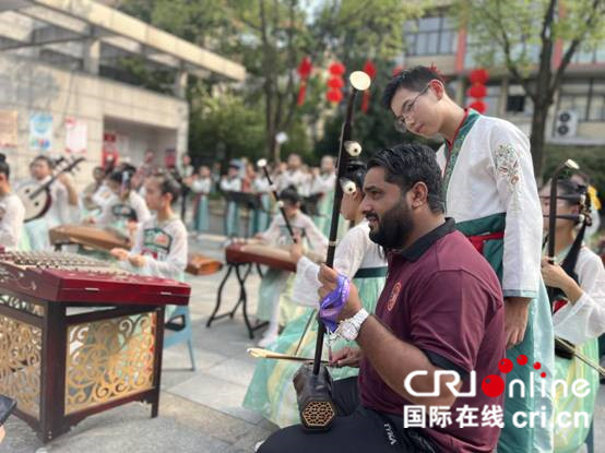 “共享亚运”阿富汗运动员走进杭州校园_fororder_image004