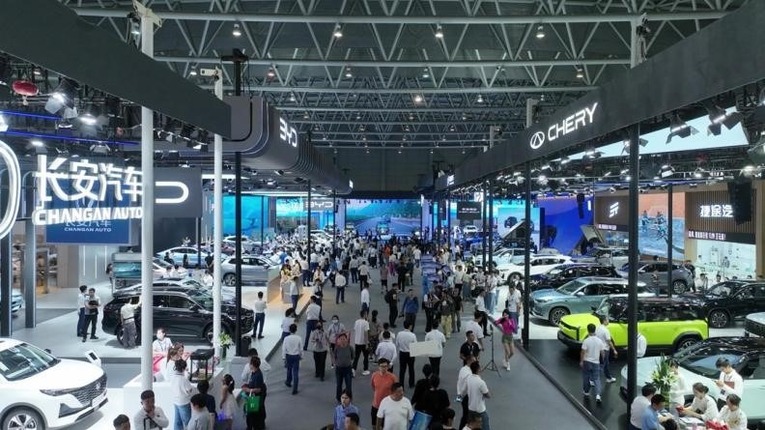 Fever of New Energy Vehicles Expands Across Hefei