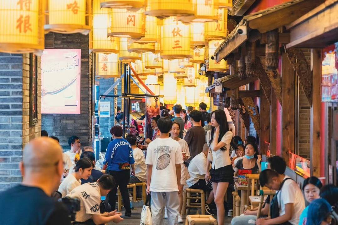 （转载）“天府明珠 不夜锦江” 中秋国庆成都锦江区夜间消费场景吸引力爆棚
