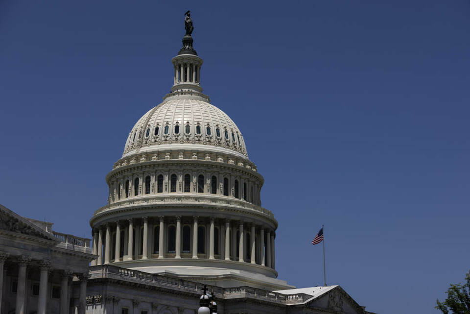 美国政坛奇观 | 政府又双叒闹“关门危机”