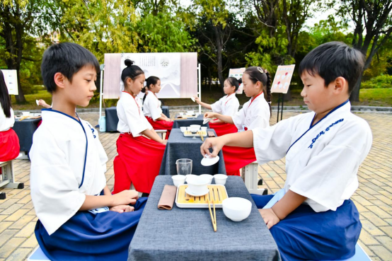 邯郸冀南新区：小小茶艺师 传承茶文化_fororder_邯郸冀南新区：小小茶艺师 传承茶文化410