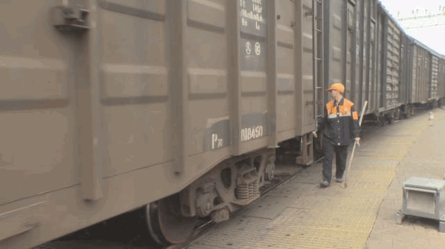 探访中国铁路“心脏” 这里为中欧班列“穿针引线”