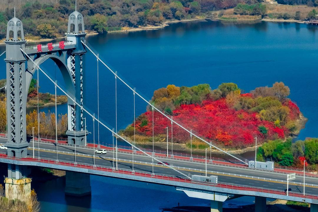 瀋陽這個小島“紅”了