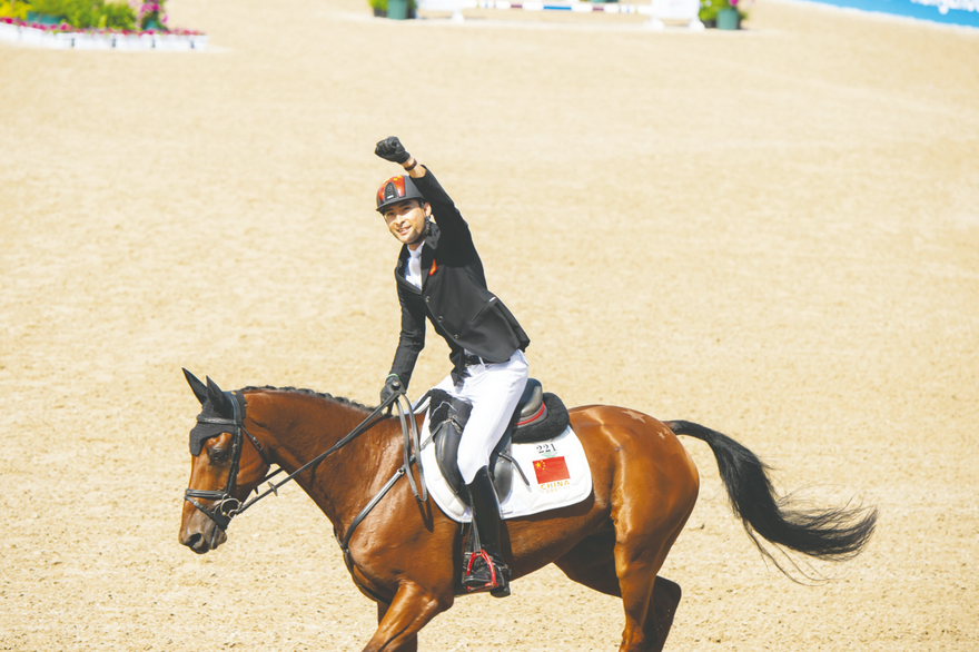 Chinese Equestrian Team Sets Its Record at Asian Games_fororder_桐庐2