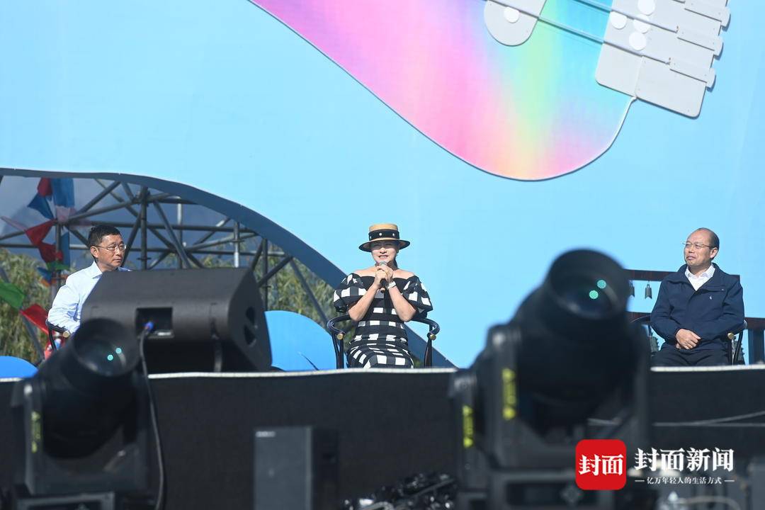 见证诗与歌的浪漫对话！大凉山泸沽湖音乐季正式开幕｜诗乐盐源_fororder_newscontent-11cc863e-f372-4bb9-a69d-cfa611e84583-1696486506198