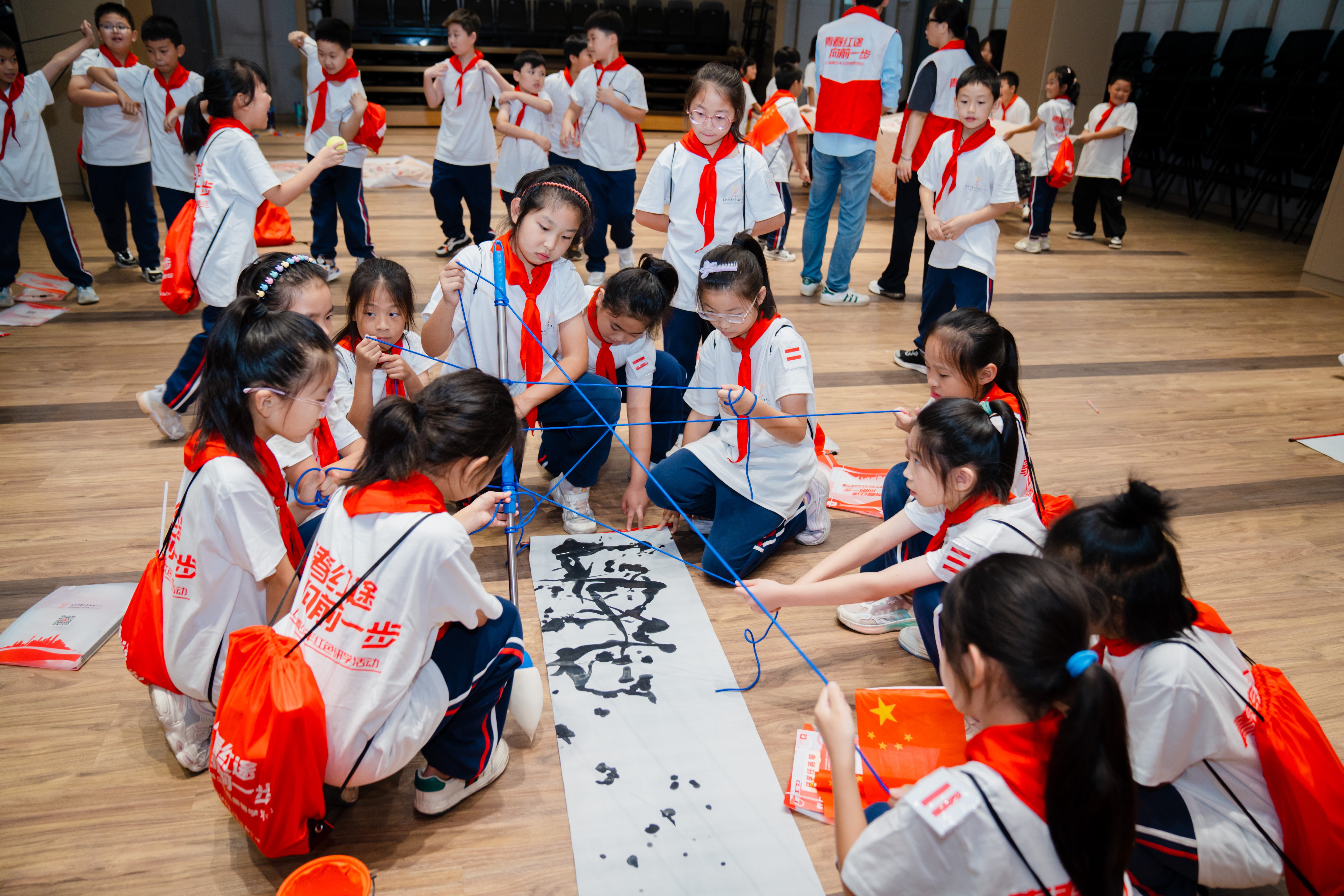50組家庭參與 上海青少年紅色研學活動舉行