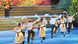 云南省与智利大河区：当芭蕾舞团遇见乡村音乐