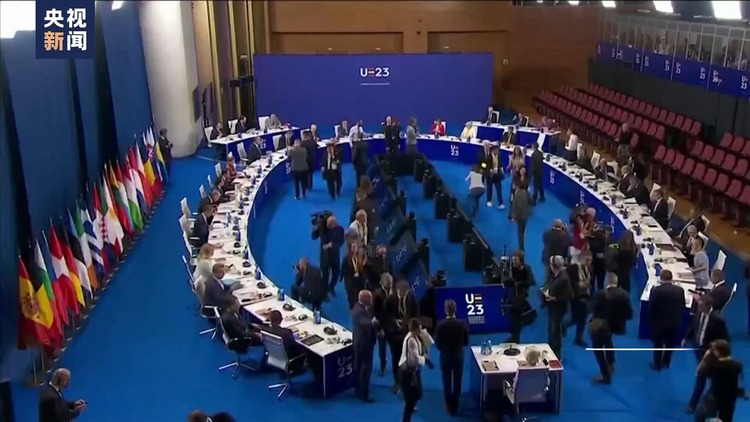 世界周刊丨矛盾与裂痕