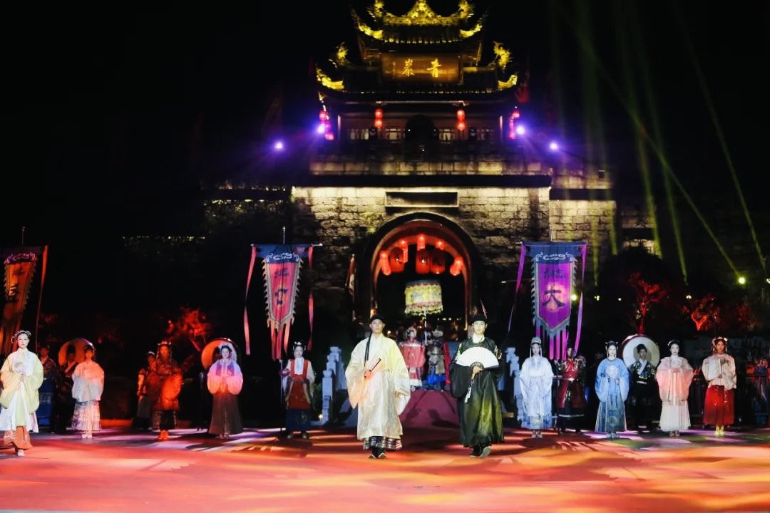 “双节”假期 贵州多项旅游数据创年内峰值