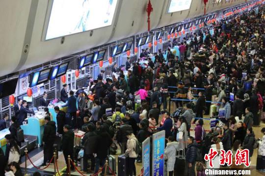 中国最北国际机场一季度运送旅客513万人次