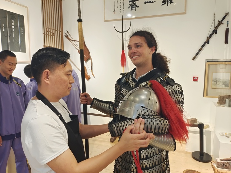 石家庄市新华区：弘扬传统文化 体验非遗魅力_fororder_微信图片_20231011152450