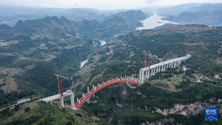 貴州:納晴高速建設有序推進