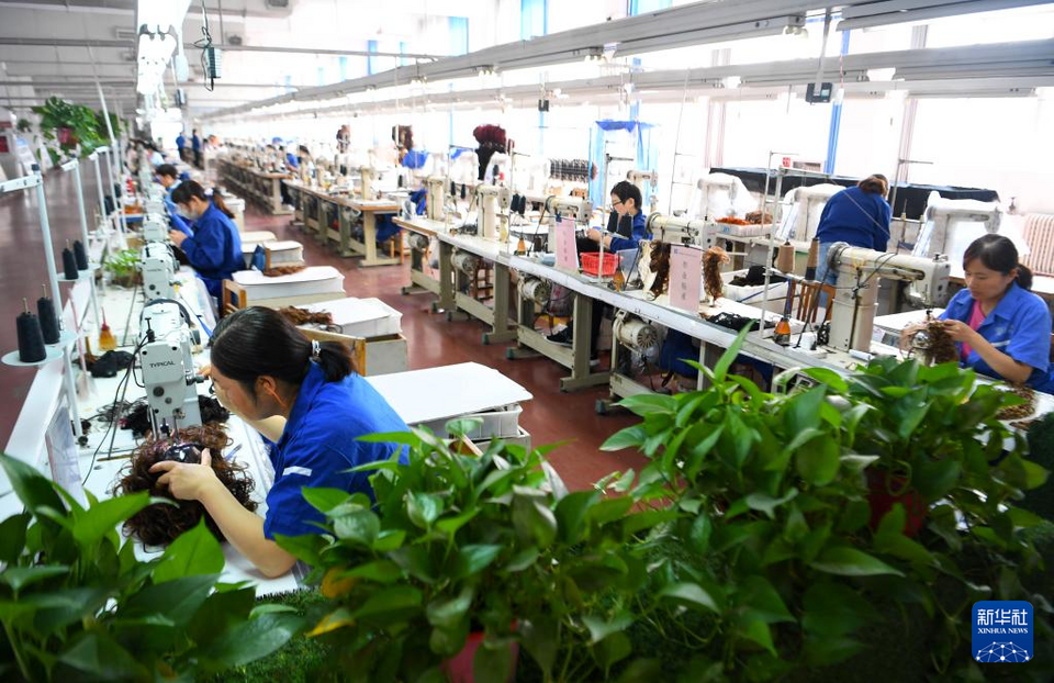 中国假发秀出海外