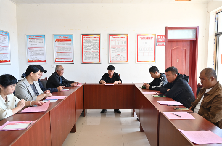 河北盐山：科技人员下乡开展“零距离”技术指导_fororder_图片45