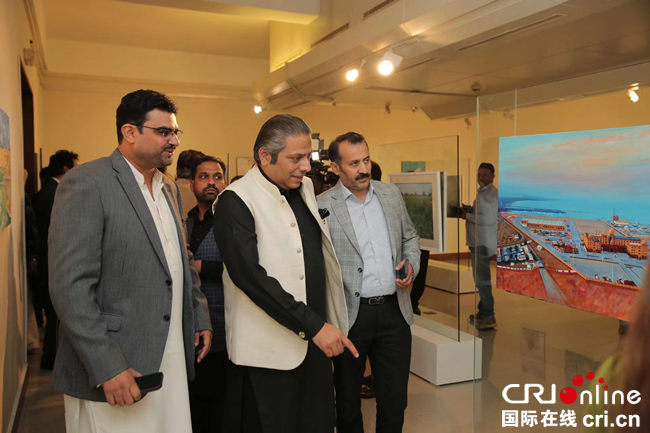 “探索中巴经济走廊沉浸式艺术互动展”在巴基斯坦开幕_fororder_图片4