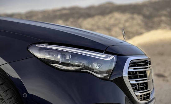 全新奔驰E级标准轴距版中国香港首发_fororder_image004