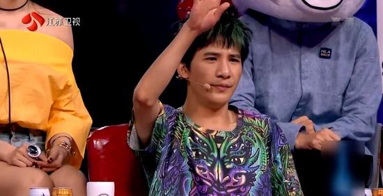 太尴尬!大张伟上综艺关键词测试结果竟是"抄袭"!