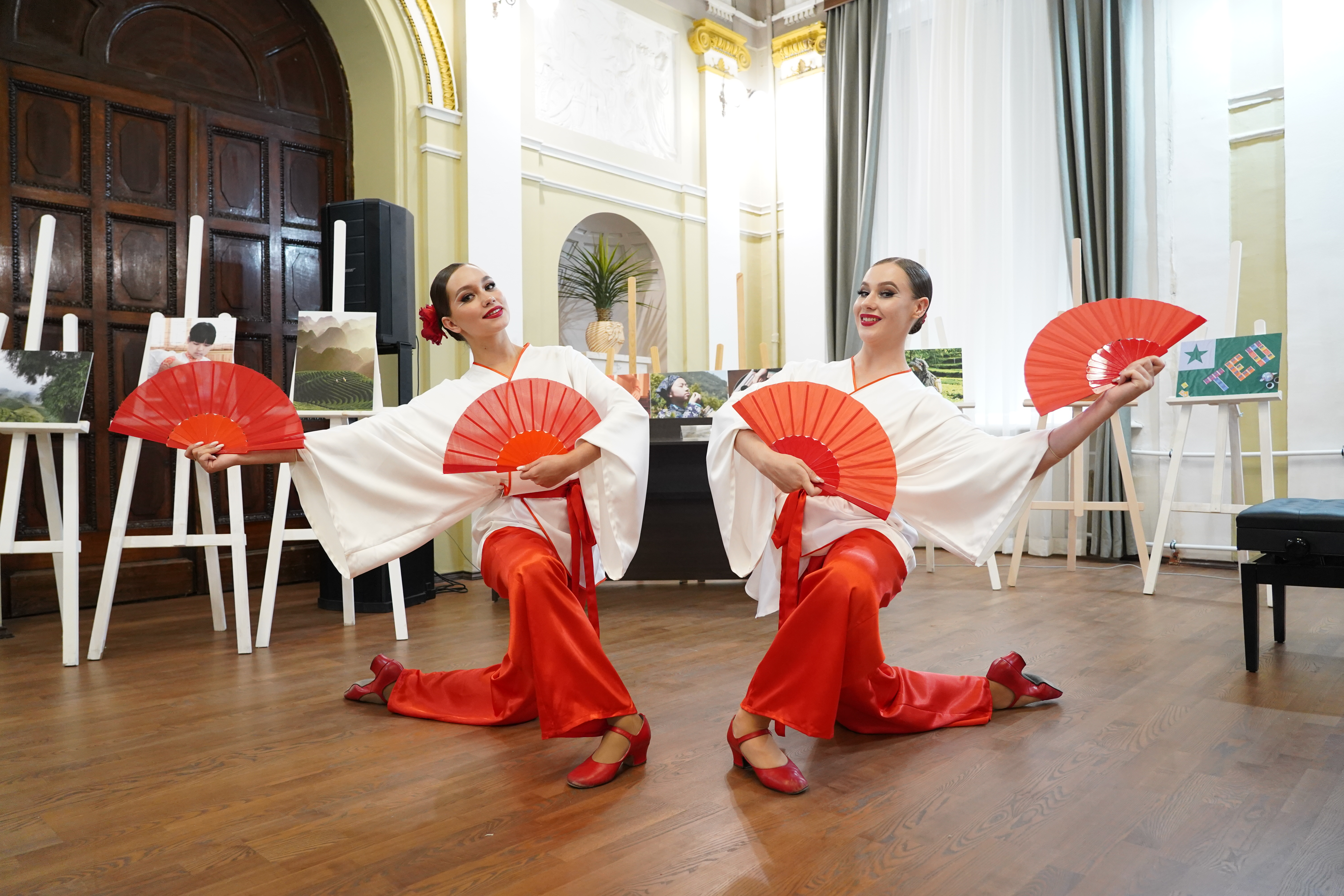 “茶与爱-茶和天下”全球影像展俄罗斯专场掠影_fororder_WechatIMG535755109d0a684539da6b58aab2faa1