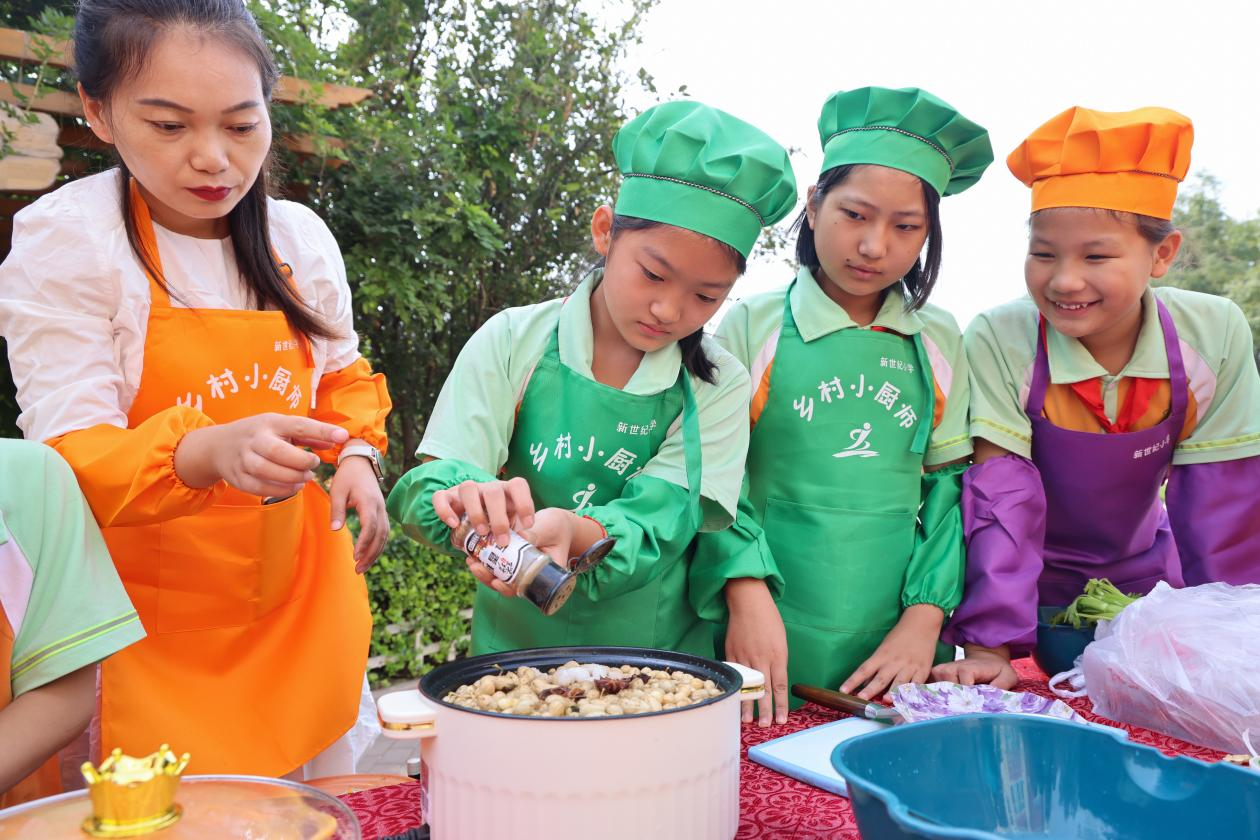 沧州运河区：校园“小厨”点亮多彩劳动课堂_fororder_图片6