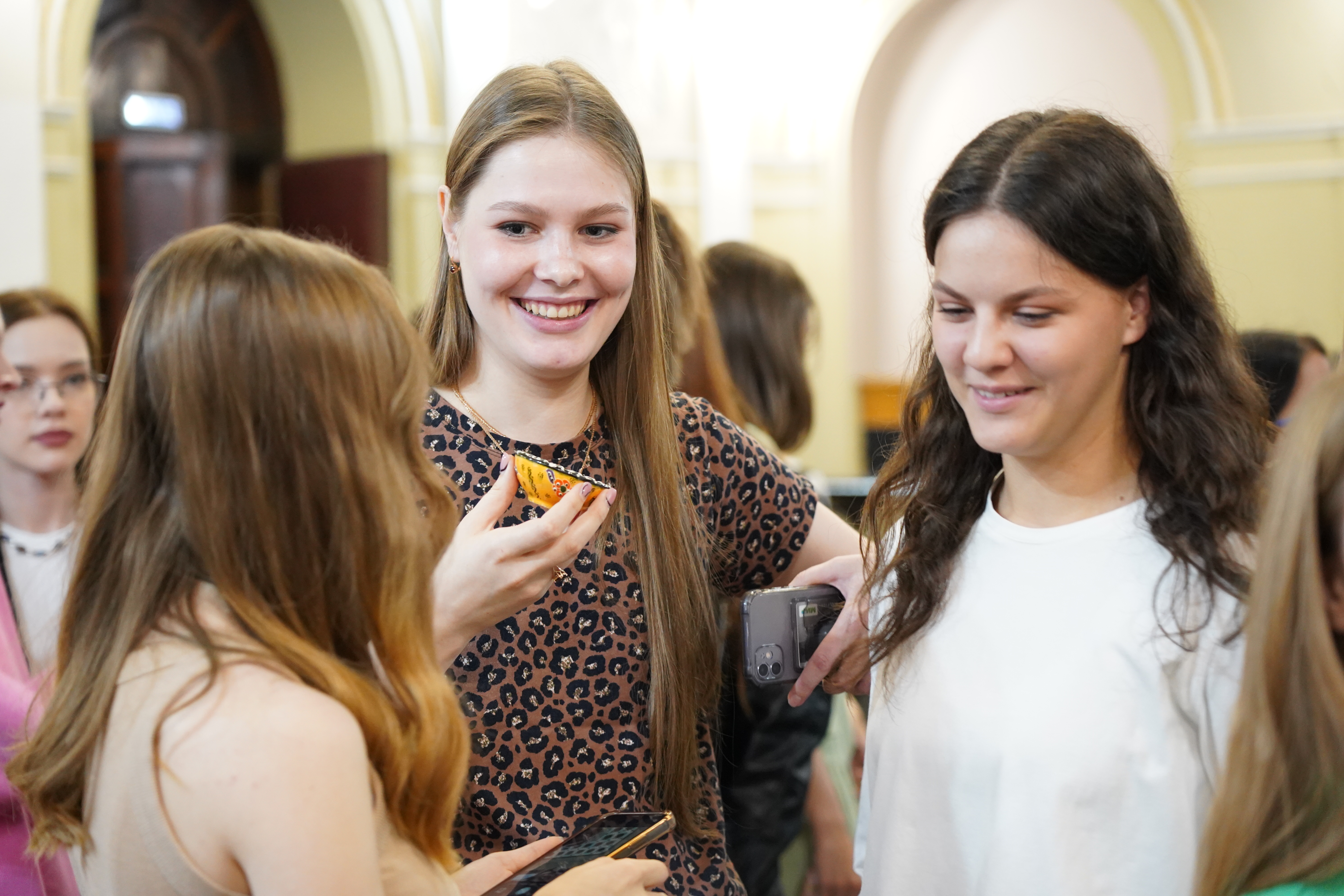 “茶与爱-茶和天下”全球影像展俄罗斯专场掠影_fororder_WechatIMGee1ae955075d63437cd9a0ed329fbfe5 1