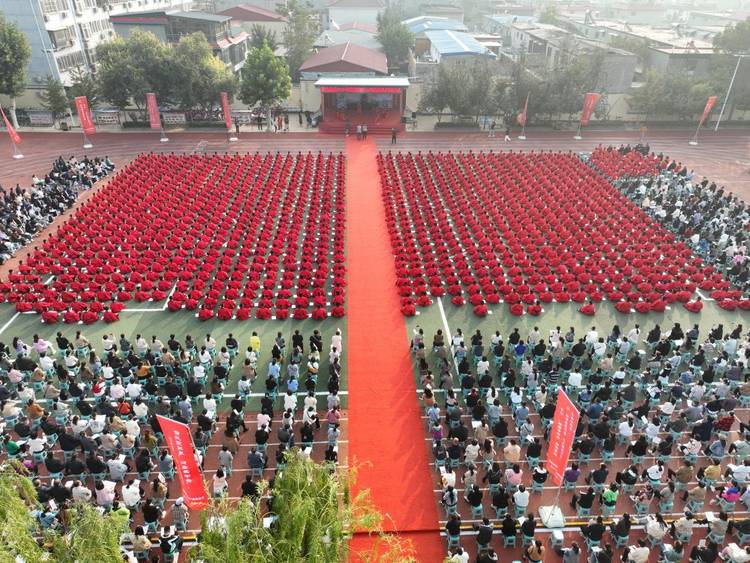 正定县第六中学举行癸卯秋季祭孔拜师典礼_fororder_图片1