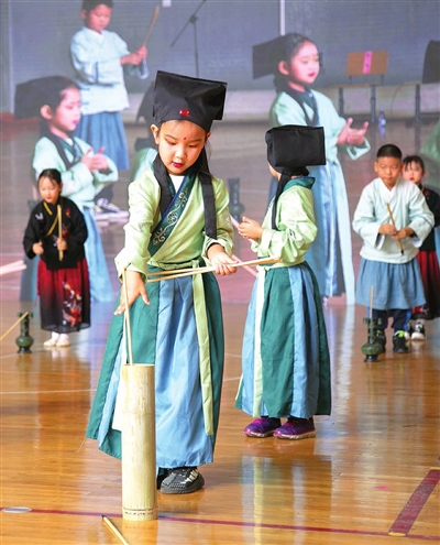 天津市校园记忆中华传统体育游戏展演活动举行_fororder_1