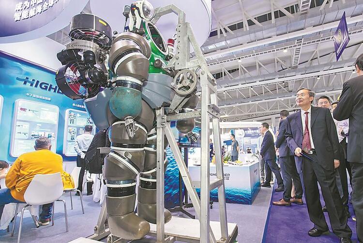 3000余種“深海重器”在廈門展出_fororder_a112e52b-cfa6-4022-b3aa-86791df62a6e