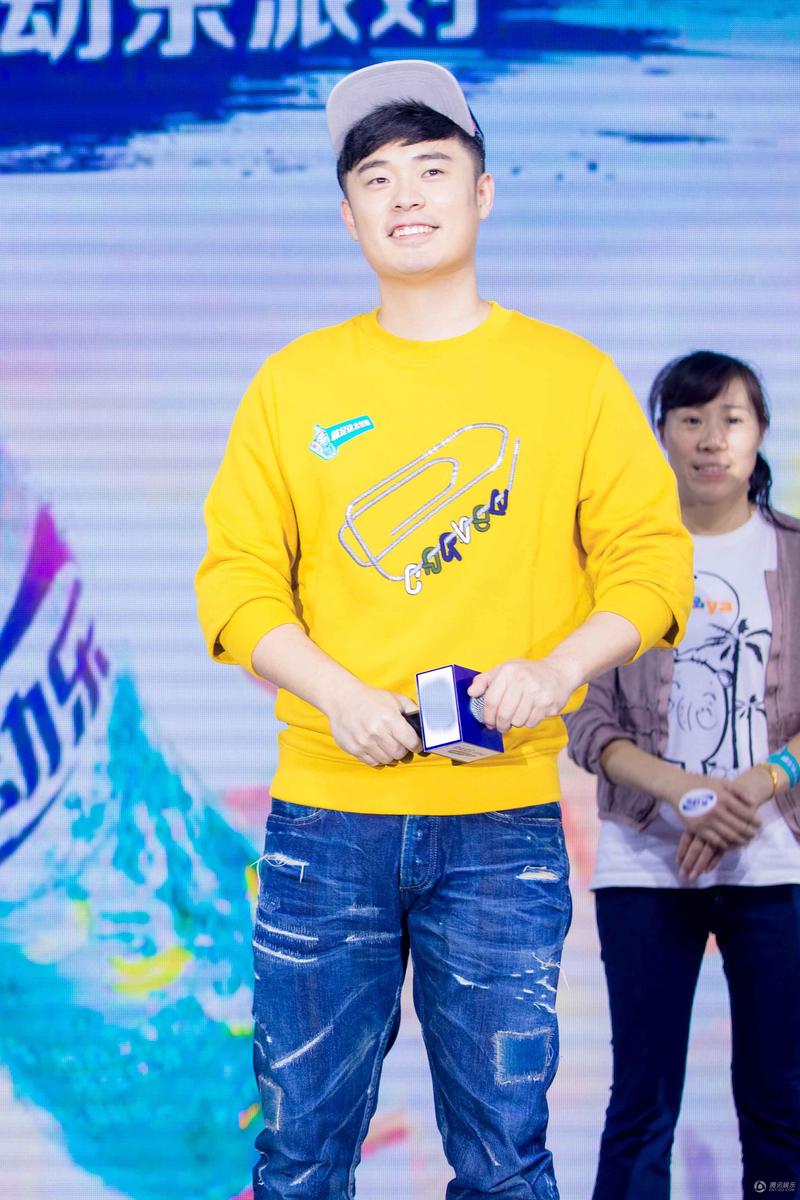 陈赫替好友金钟国出战 与baby同台竞技-国际在线