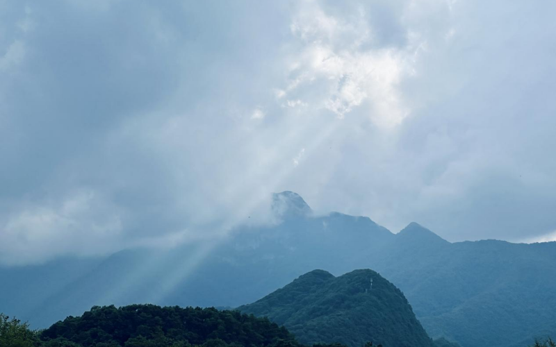 和諧共生——中國式現代化的湖北畫卷