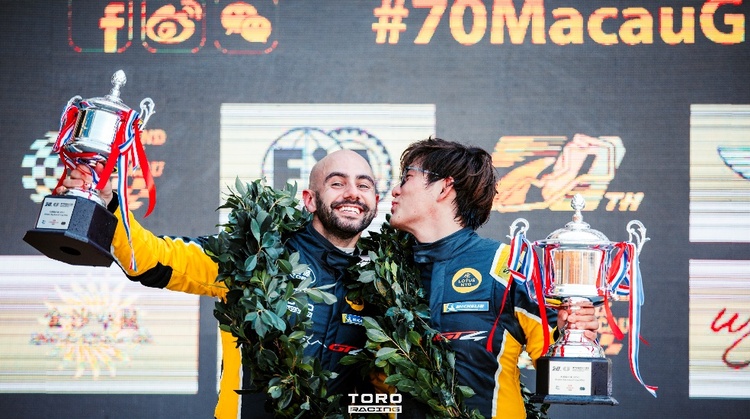 通源賽車包攬澳門格蘭披治大灣區GT杯GT4組別冠亞軍