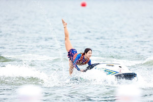 汉源湖2023年全国摩托艇锦标赛在雅安汉源开幕_fororder_湖上摩托艇-供图-汉源县委宣传部