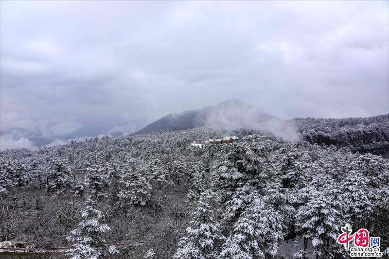 去峨眉，感受独一无二且极具禅意魅力的春天