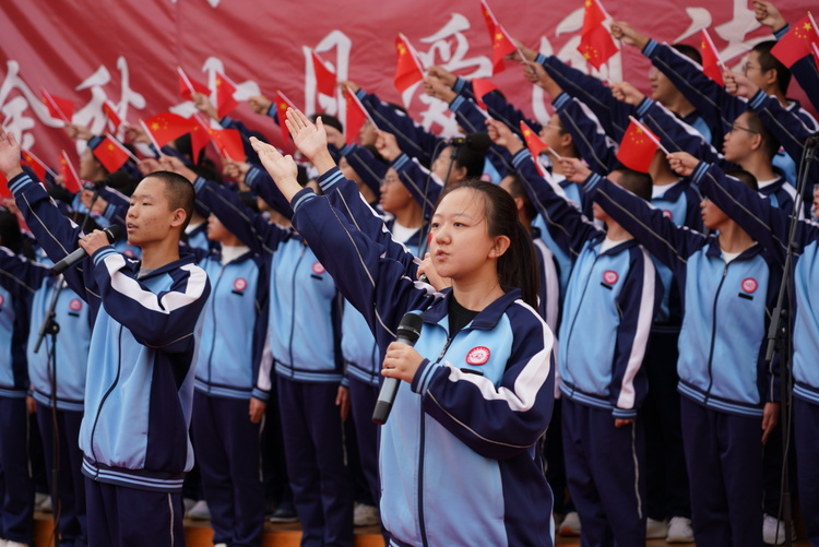 唐山开平：诗颂祖国  礼赞华夏_fororder_图3：图为诵读展演比赛活动现场.JPG