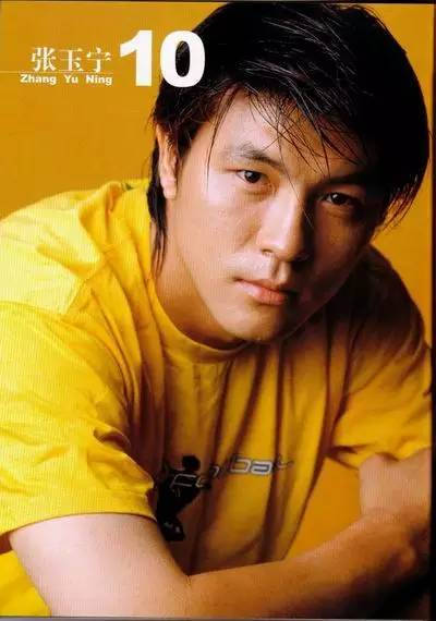 40岁张玉宁再出山征战中丙 曾经的玉面杀手今可好