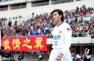 40岁张玉宁再出山征战中丙 曾经的玉面杀手今可好