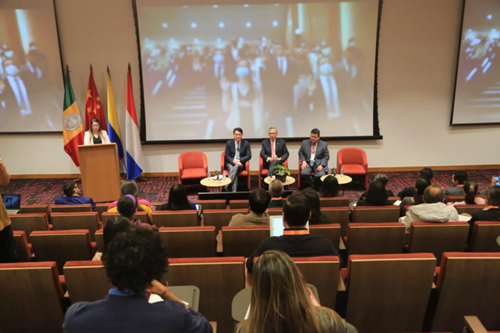 直通使领馆 | 中国驻哥伦比亚大使朱京阳：佩特罗总统访华将推动两国关系迈上新台阶