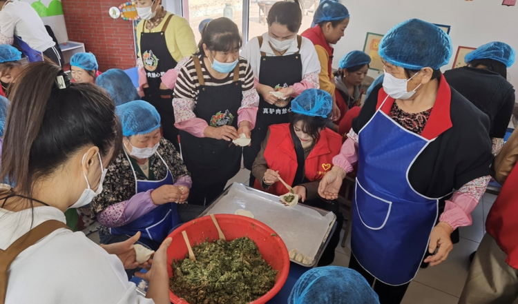 河北东光：志愿服务情暖重阳_fororder_图片3