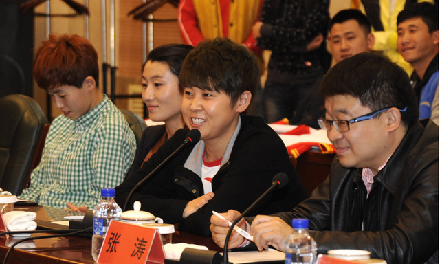 王濛创业亏损千万 频上综艺节目疯狂捞金 王濛创业亏损千万 频上综艺节目疯狂捞金