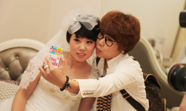 王濛创业亏损千万 频上综艺节目疯狂捞金 王濛创业亏损千万 频上综艺节目疯狂捞金