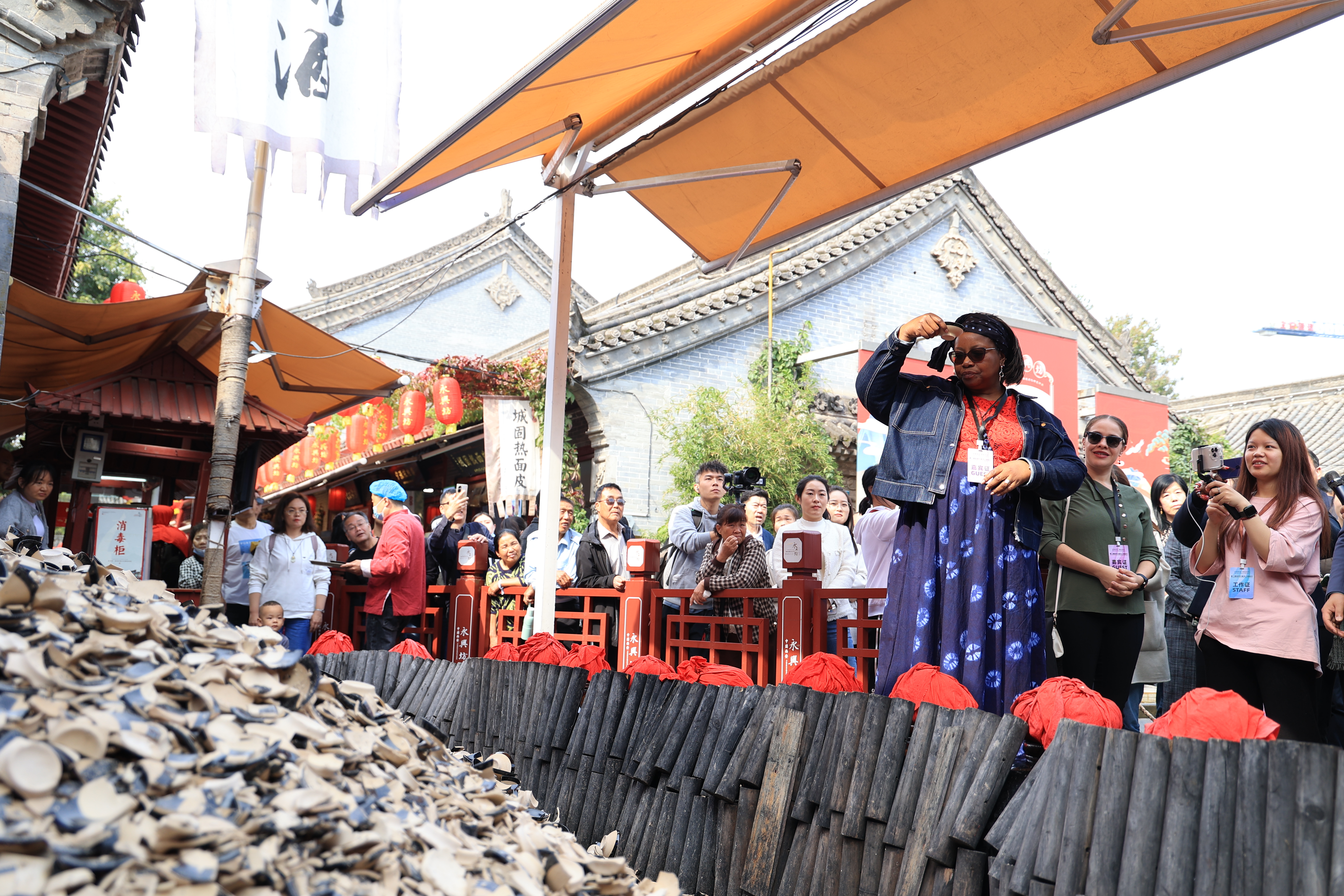 組圖 | 梨園聽秦聲 坊間尋鄉韻 駐華大使夫人在絲路起點遇見美好新城_fororder_微信圖片_20231024163718