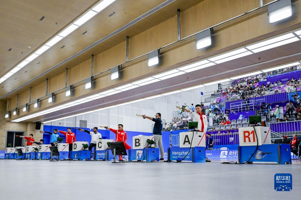 （P1）SH1级男子10米气手枪决赛：黄兴夺冠