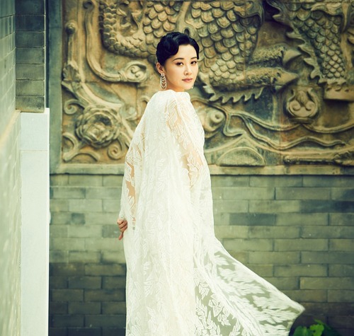 许晴国风大片 尽展东方女性美善力量