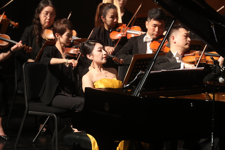 天津交响乐团亮相深圳“光荣与梦想”奏响津深情_fororder_6