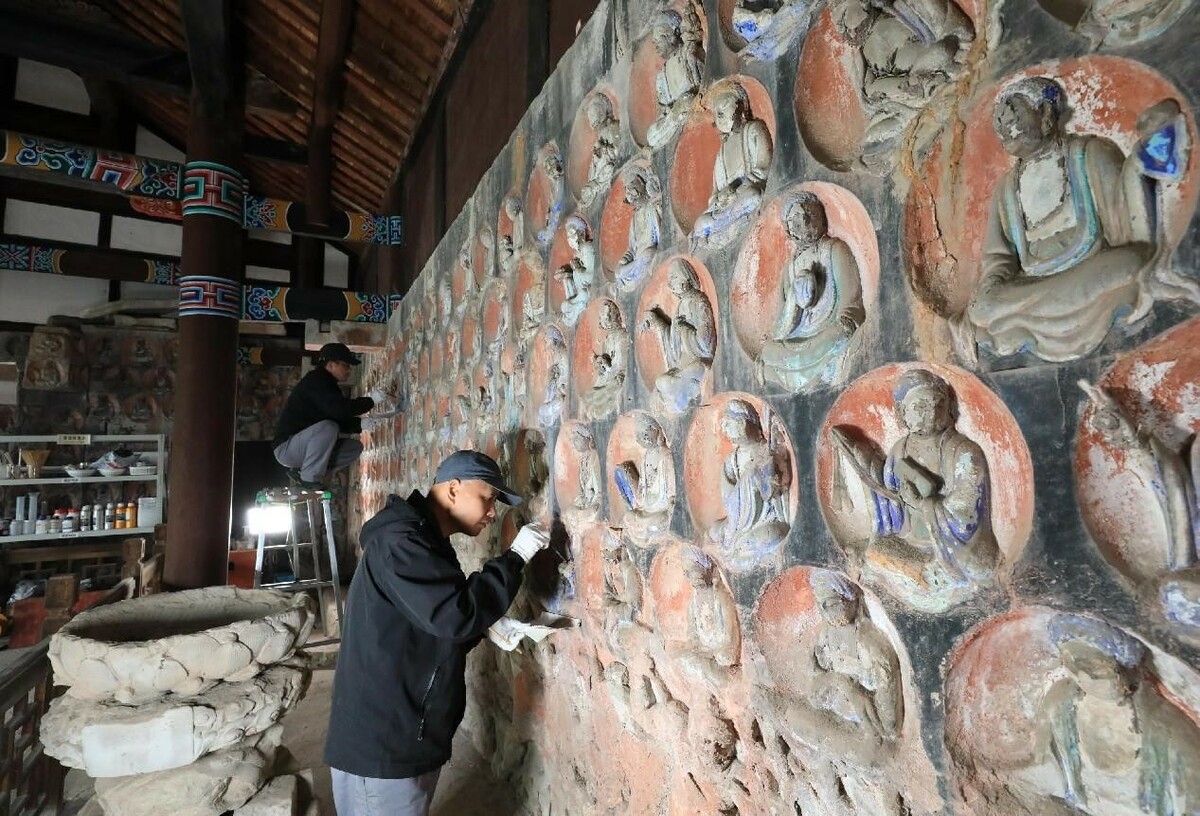 China takes multiple measures to conserve cave temples