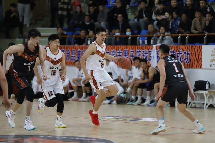 CBA专业球手来助阵！哈尔滨市男子篮球联赛正式打响_fororder_E3E1C40C-60EC-4FD0-A104-A892CE4BBF2C